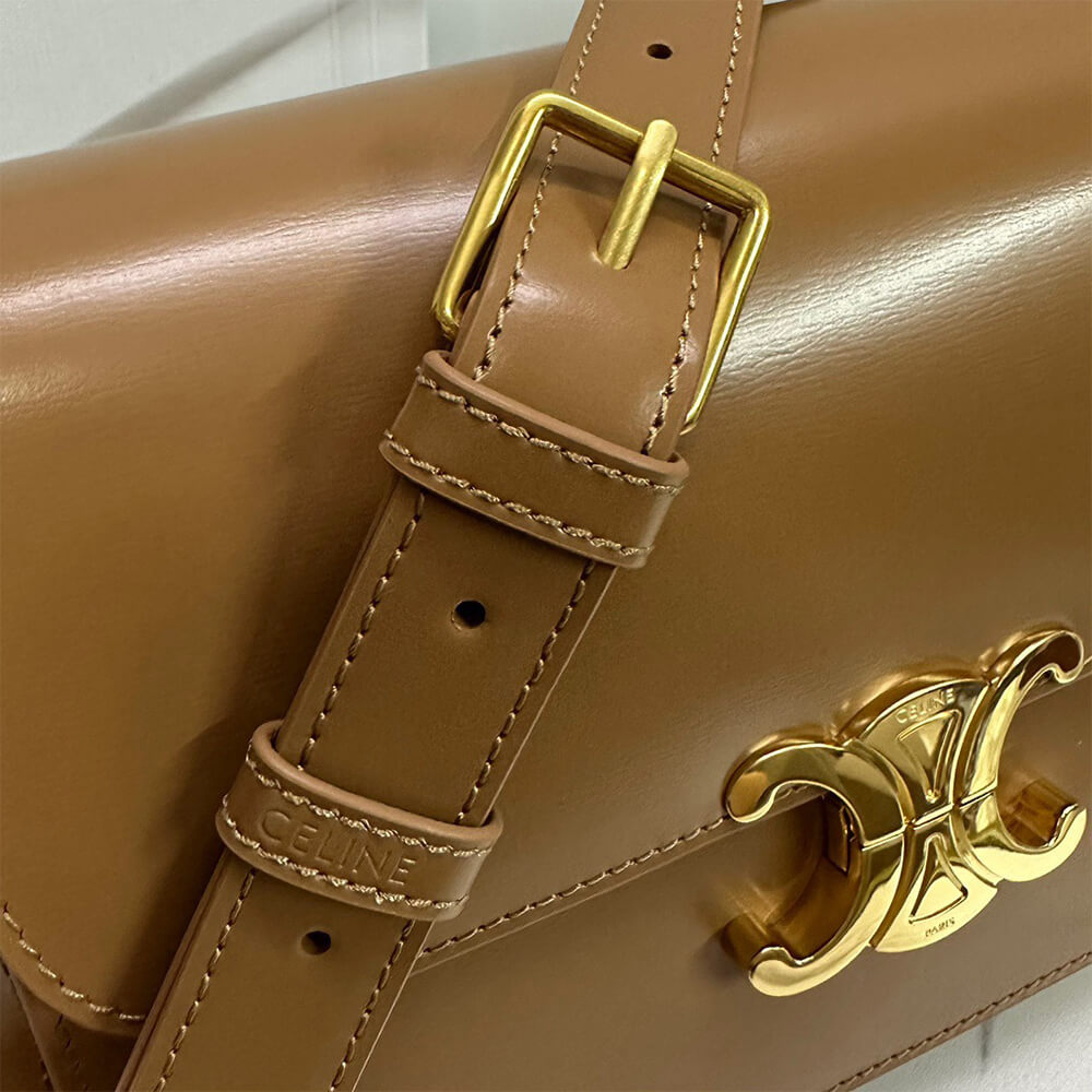 Ce1i*e CLASSIQUE TRIOMPHE BAG in shiny calfskin(HIGH-END GRADE)