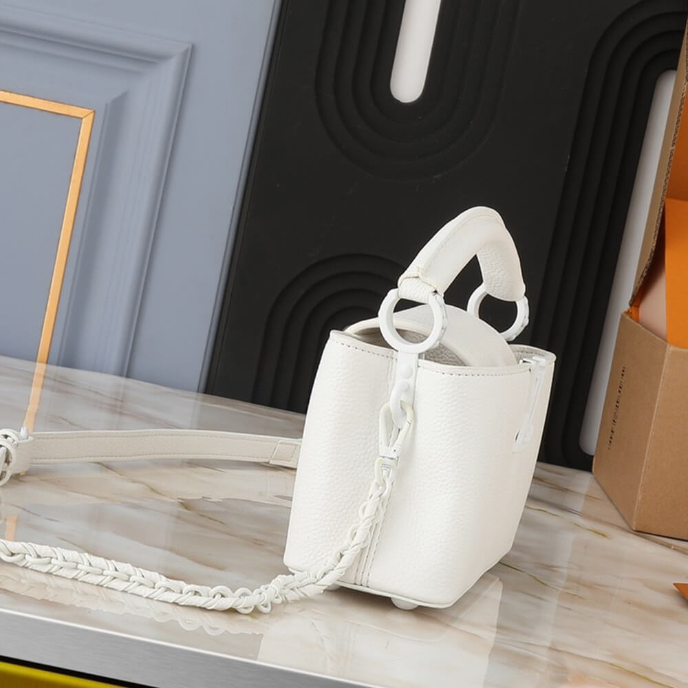 LV Capucines East-West Mini（HIGH-END GRADE）