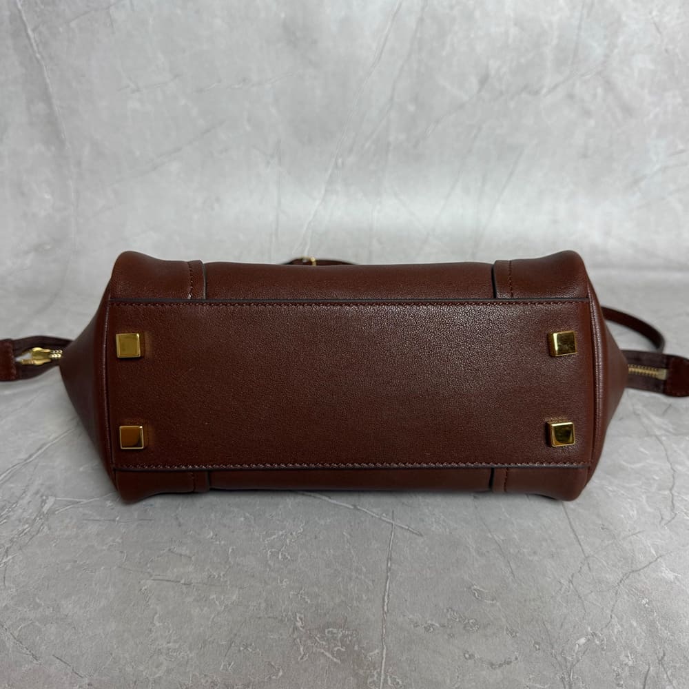 ce1i*e small new lU*gage in s*pple shiny lambskin(high-end grade)