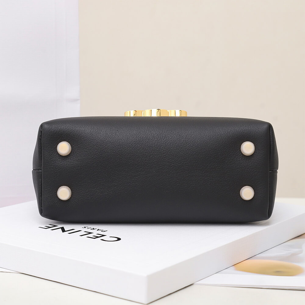 Ce1i*e TEEN NINO BAG IN S*pPLE GRAINED CALFSKIN(HIGH-END GRADE)