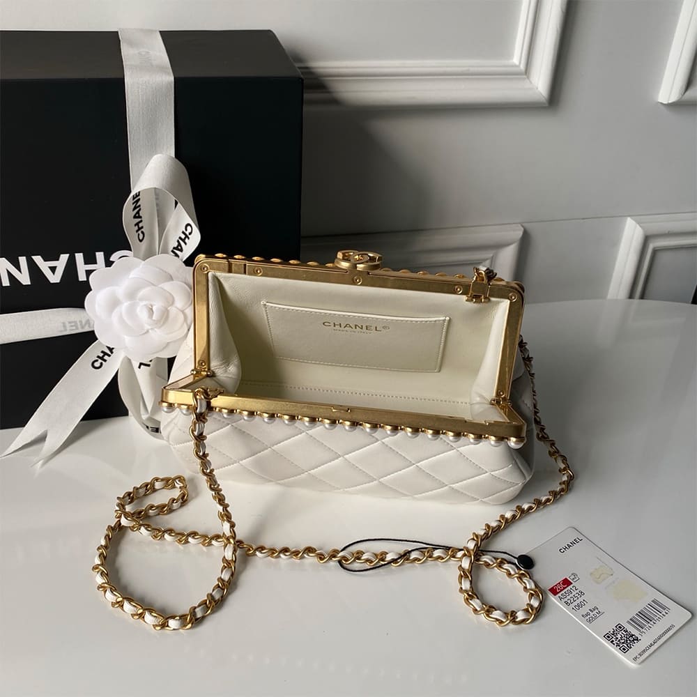 Ch**el Clutch(HIGH-END GRADE)