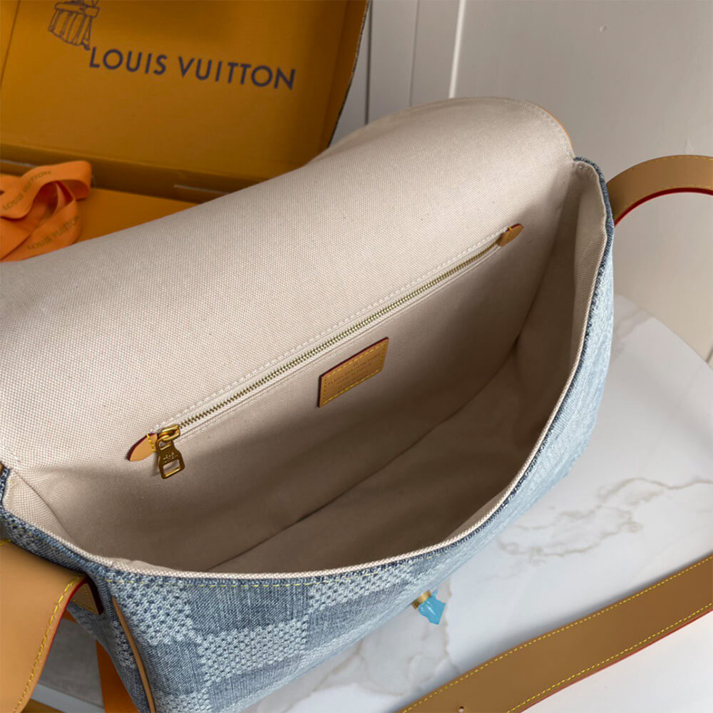 LV Bolsa Messenger Montsouris MM