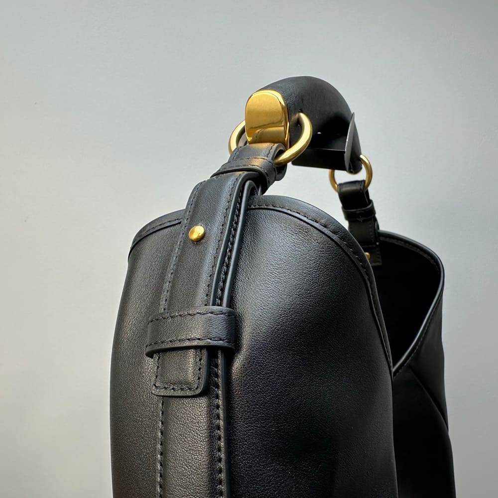 Y51 MOMBASA medium in leather(HIGH-END GRADE)