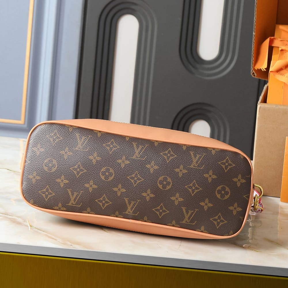 LV Alma MM