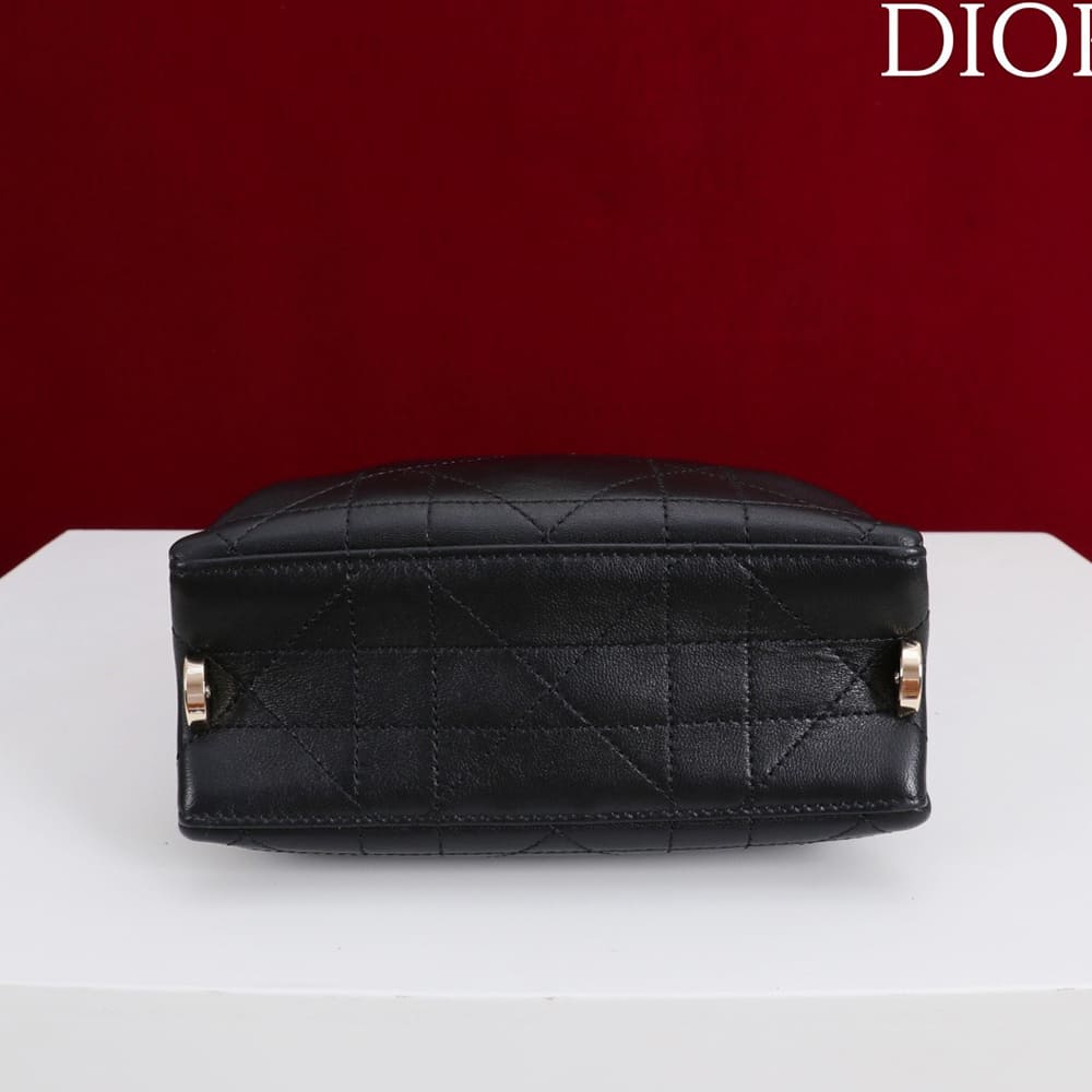 Small Vertical D10r Trianon Bag with Chain(HIGH-END GRADE)